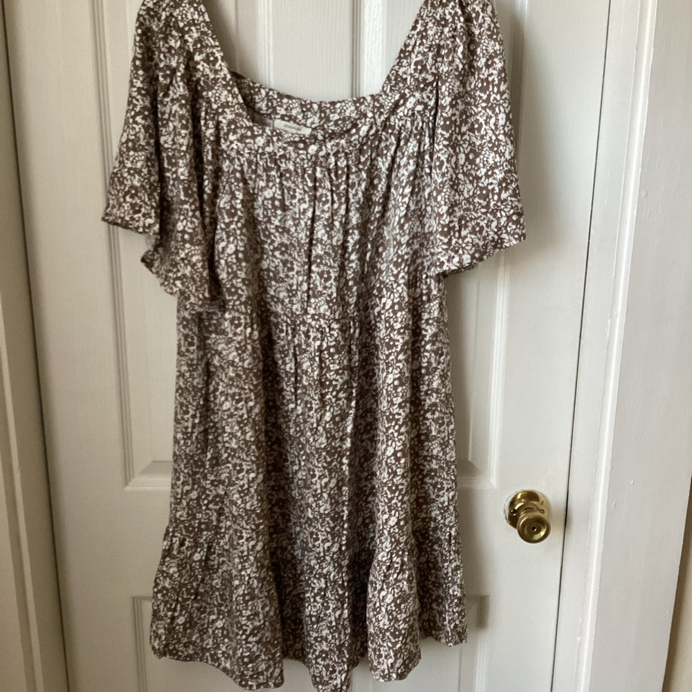 MAURICES: brown baby doll mini dress white floral XXL